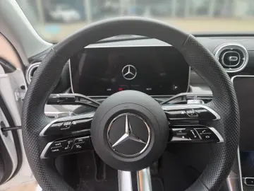 MERCEDES-BENZ C 200 d Edition AMG NIGHT AHK DISTR PARK