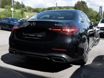 MERCEDES-BENZ C 300 d 4M AMG-Sport Pano AHK Distr So…