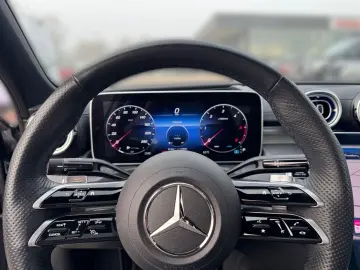 MERCEDES-BENZ C 300d Limousine AMG Line Leder AHK HU…