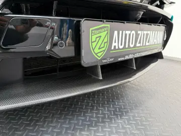 LAMBORGHINI Urus Performante CARBON B&O PANO AKRAPOVIC ADAS