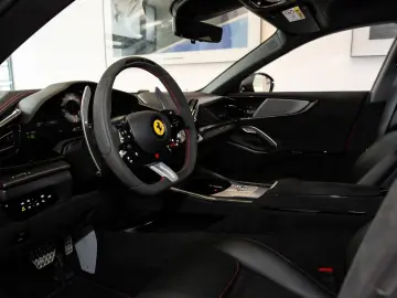 FERRARI Purosangue ~Ferrari Munsterhuis~