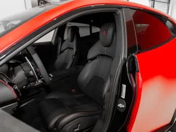 FERRARI Purosangue ~Ferrari Munsterhuis~
