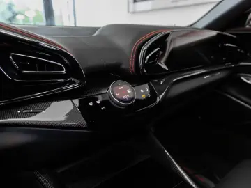 FERRARI Purosangue ~Ferrari Munsterhuis~