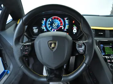 LAMBORGHINI Aventador S WARRANTY 1.OWNER FULL CARBON LIFT