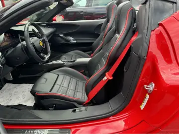 FERRARI SF90 Spider REPRISES POSSIBLE ... INZAHLUNGEN MÖ