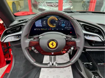 FERRARI SF90 Spider REPRISES POSSIBLE ... INZAHLUNGEN MÖ