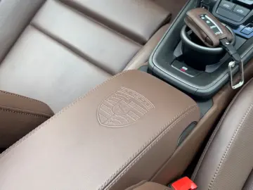 PORSCHE 911 Targa 4 GTS T-Hybrid LIFT.BOSE.18 WEGE.360