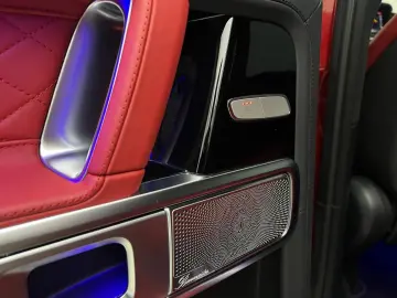 MERCEDES-BENZ G 63 Carbon Night SHD Distro Sthzg Per…