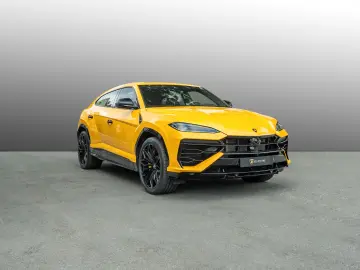 LAMBORGHINI Urus SE   MY25   Akrapovic  Pano   Giallo Inti