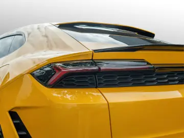 LAMBORGHINI Urus SE   MY25   Akrapovic  Pano   Giallo Inti