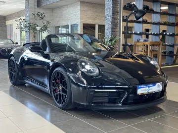 PORSCHE 992 Carrera 4 GTS BOSE InnoDrive Sportabgasanlag