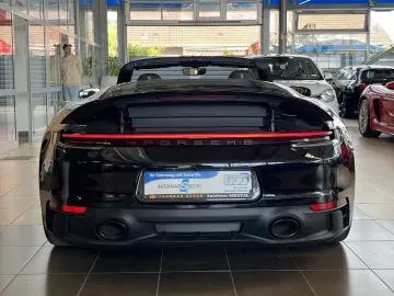 PORSCHE 992 Carrera 4 GTS BOSE InnoDrive Sportabgasanlag