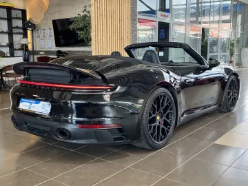 PORSCHE 992 Carrera 4 GTS BOSE InnoDrive Sportabgasanlag