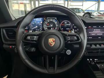 PORSCHE 992 Carrera 4 GTS BOSE InnoDrive Sportabgasanlag