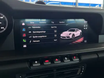 PORSCHE 992 Carrera 4 GTS BOSE InnoDrive Sportabgasanlag