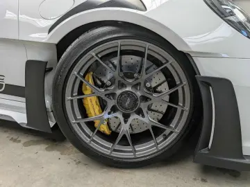 PORSCHE 911 992 GT3 RS Clubsport LIFT BOSE