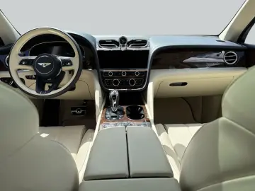BENTLEY New Bentayga V8 First Edition