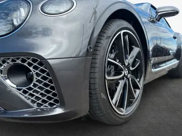 BENTLEY New Continental GT Convertible V8 Azure