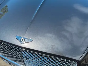 BENTLEY New Continental GT Convertible V8 Azure