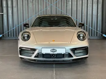 PORSCHE 911 Carrera 4 GTS (Aerokit Approved SportChrono)