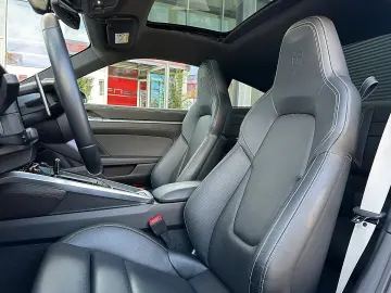 PORSCHE 911 Carrera 4S Coupe PDK   SportDesign Paket ...