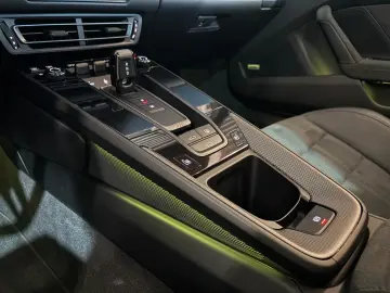PORSCHE 992 Carrera 4 GTS (Aerokit Approved SportChrono)