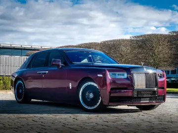 ROLLS ROYCE Phantom -