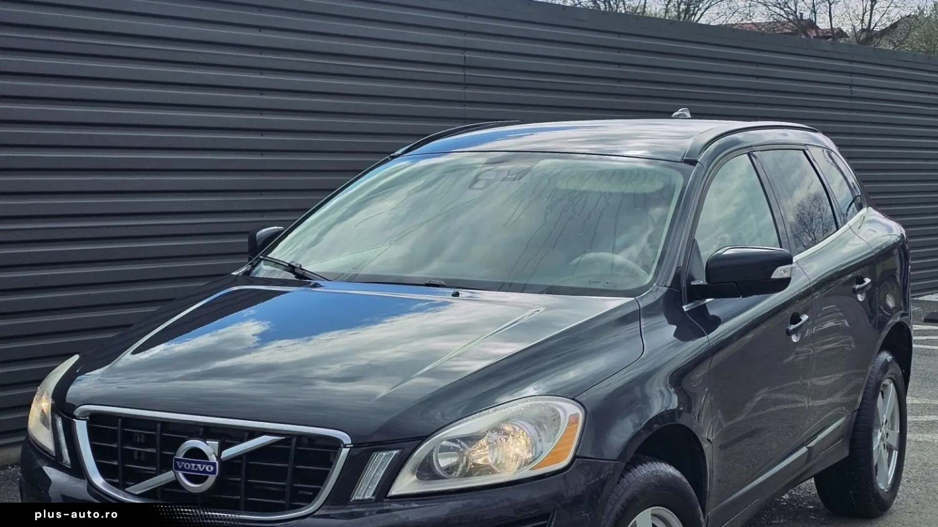 Volvo XC60 2010 2.4 D5