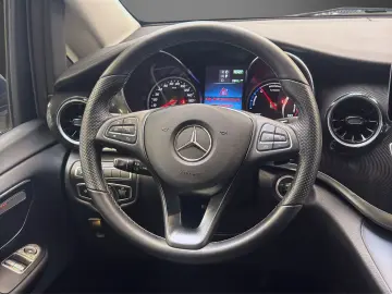 MERCEDES-BENZ EQV 250 Facelift 360  SD Lordose Totwi…