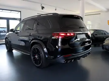 MERCEDES-BENZ GLS 63 AMG   Carbon   23    Burmester …
