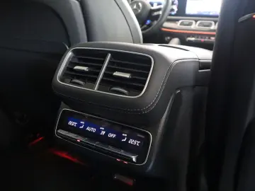 MERCEDES-BENZ GLS 63 AMG   Carbon   23    Burmester …