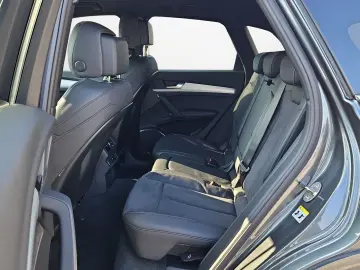 AUDI Q5 40 TDI S tronic quattro S line NaviPlus Matri