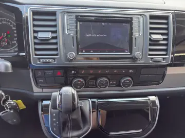 VW T6 2.0 TDI Multivan Comfortline DSG PDC KAM LED