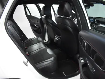MERCEDES-BENZ GLC 43 AMG 4M 2x AMG LINE NAVI LED AIR…