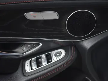 MERCEDES-BENZ GLC 43 AMG 4M 2x AMG LINE NAVI LED AIR…