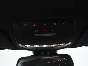 MERCEDES-BENZ GLC 43 AMG 4M 2x AMG LINE NAVI LED AIR…