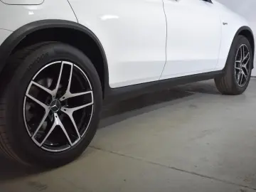 MERCEDES-BENZ GLC 43 AMG 4M 2x AMG LINE NAVI LED AIR…