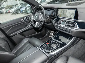 BMW X5 xDrive30d M Sport HUD Pano Memorysitz ACC SHZ
