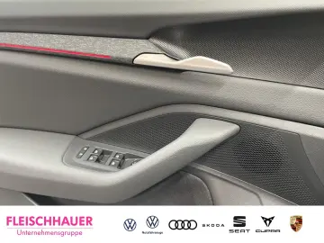 SKODA Superb Combi Selection 2 0 TDI AHK Standhzg. LED