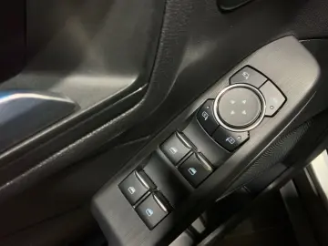FORD Kuga ST-Line X Aut. 360GRAD LED-MATRIX NAVI GRA