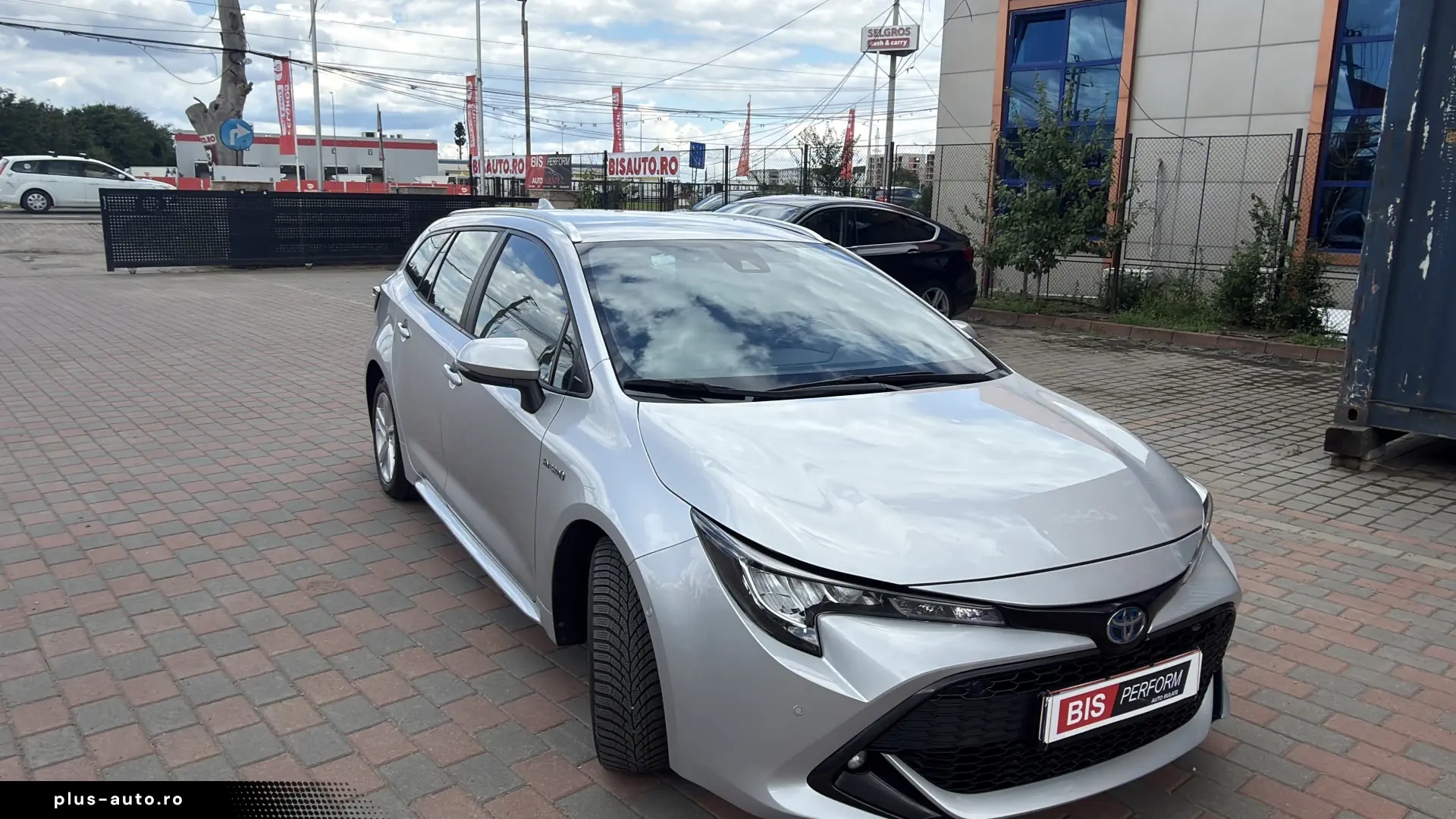 Toyota Corolla 1.8 Hyb Business  SW