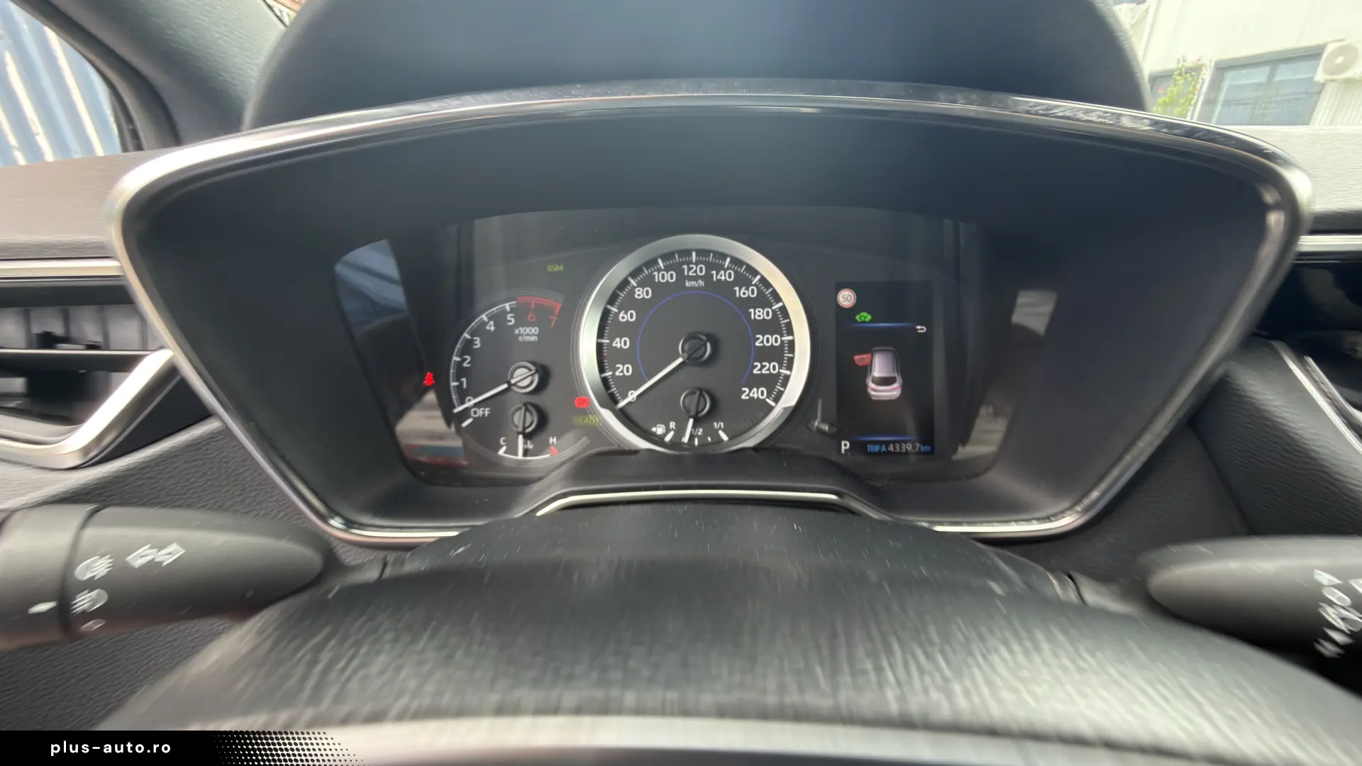 Toyota Corolla 1.8 Hyb Business  SW