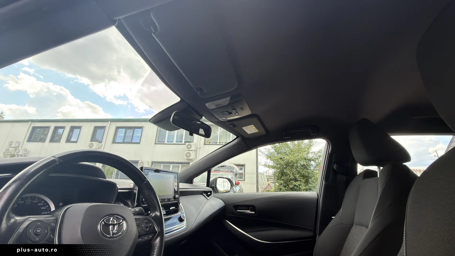Toyota Corolla 1.8 Hyb Business  SW