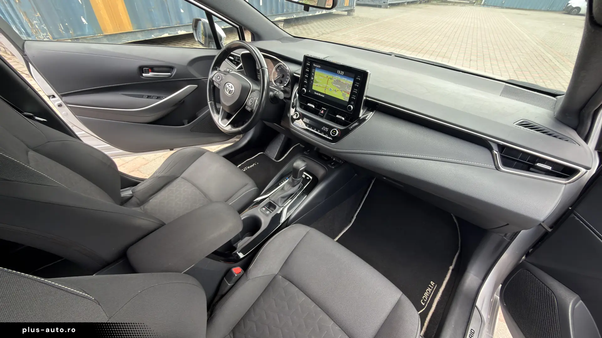 Toyota Corolla 1.8 Hyb Business  SW