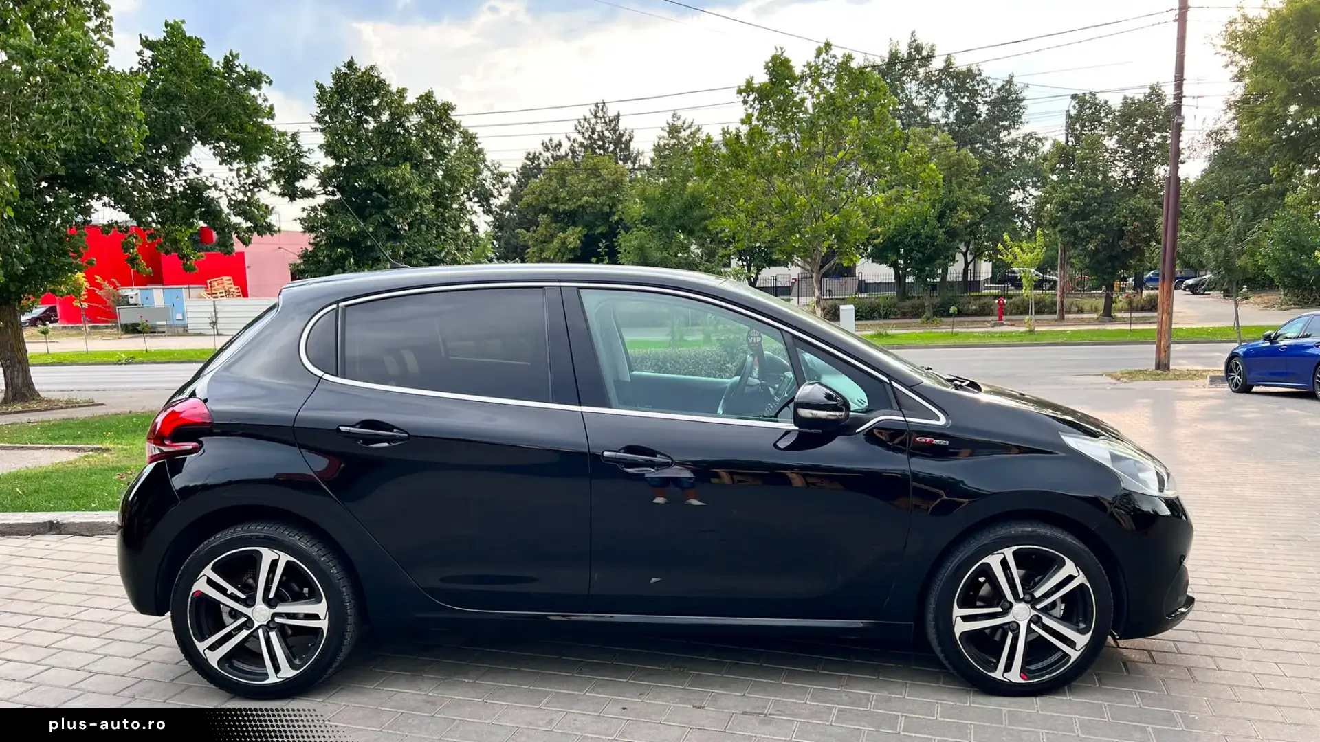 PEUGEOT 208 GT BENZINA 110 CP