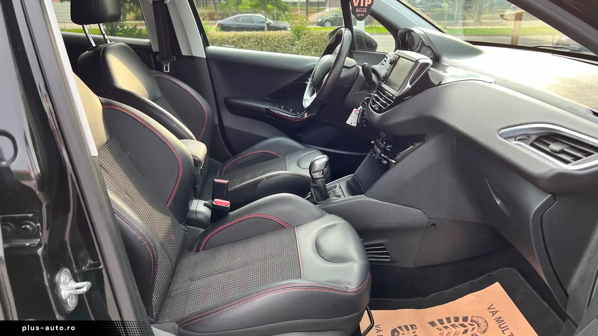 PEUGEOT 208 GT BENZINA 110 CP