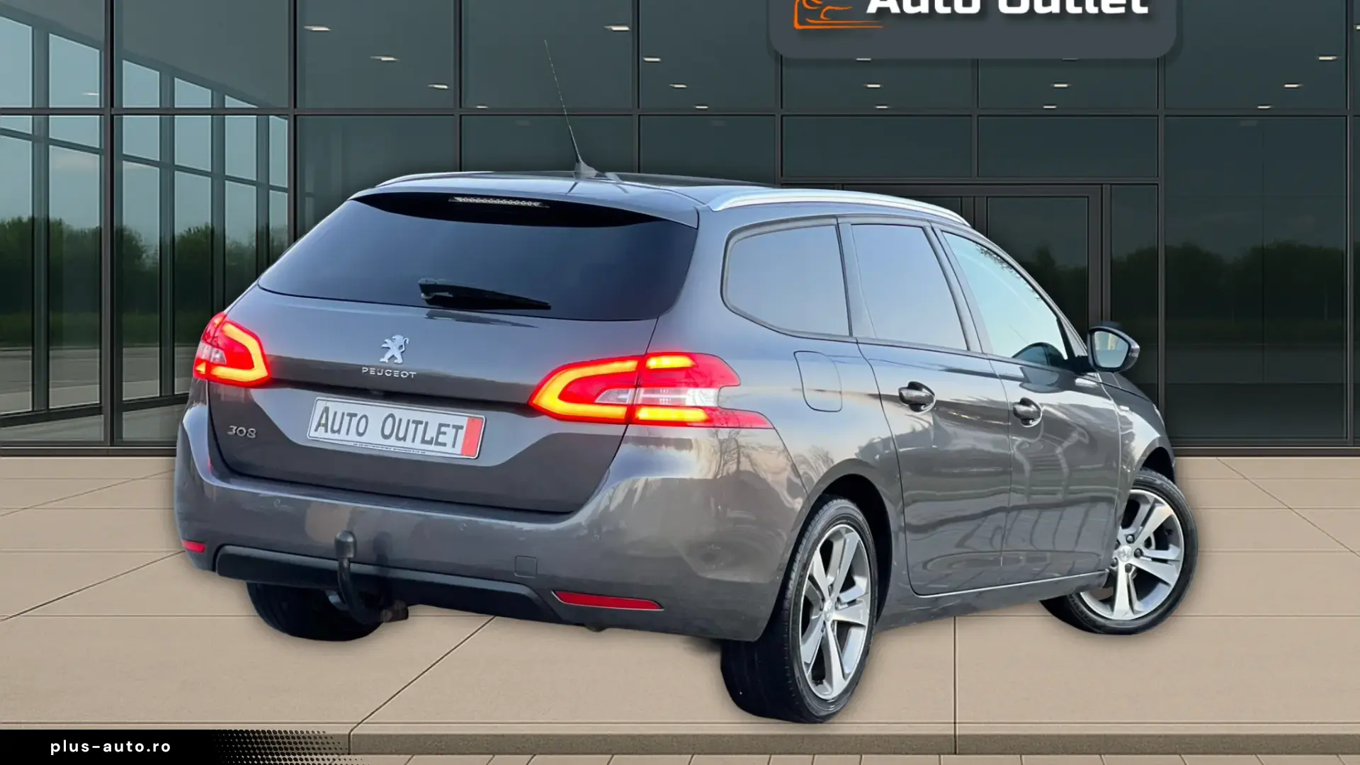 PEUGEOT 3008 BENZINA