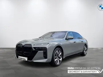 BMW 740 d xDrive M Sport INDIVIDUAL