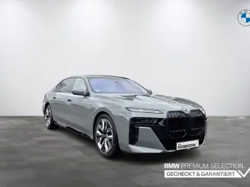 BMW 740 d xDrive M Sport INDIVIDUAL
