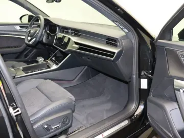 AUDI RS6 Avant 4.0 TFSI quattro